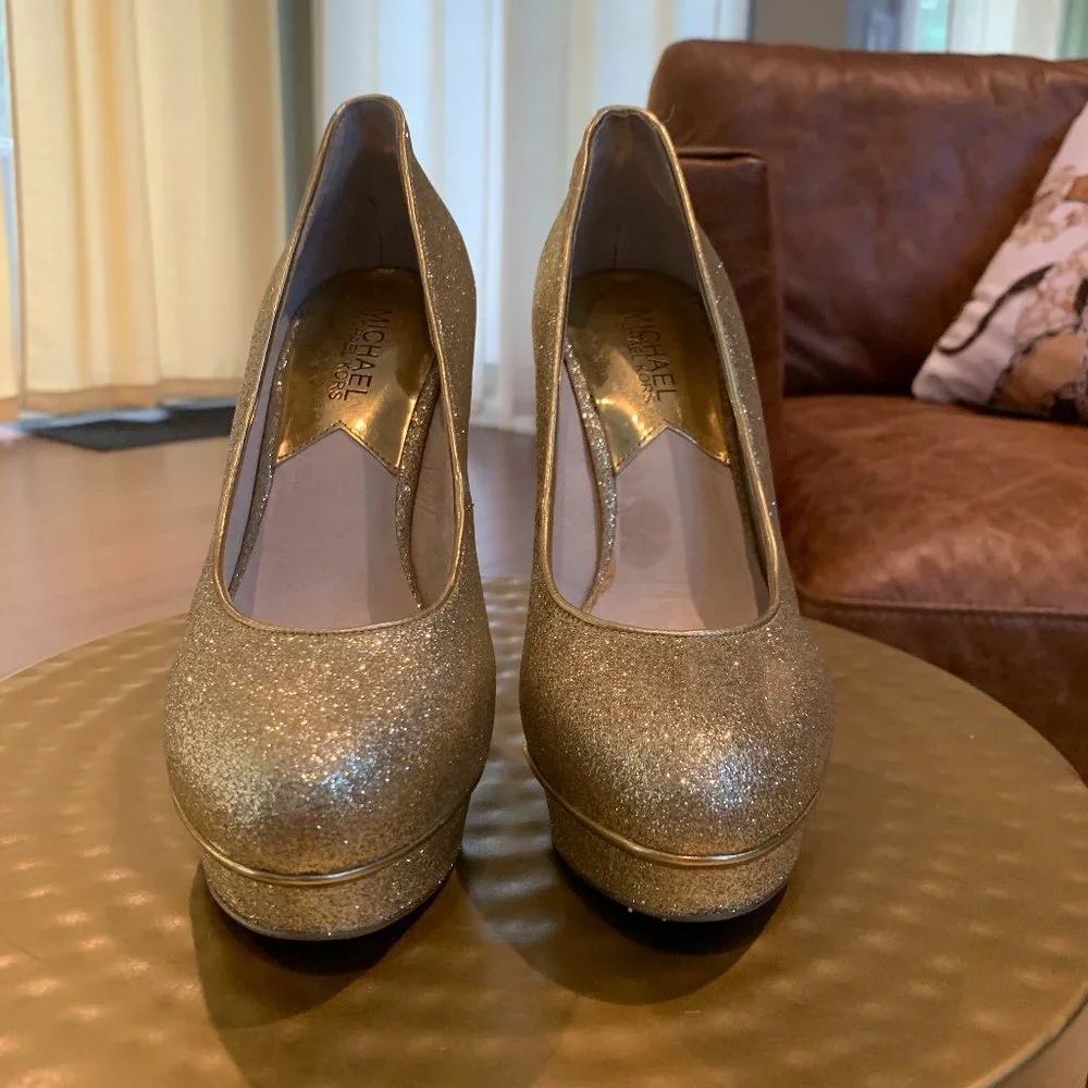 *Used 1x* Michael Kors Gold Heels Size 7